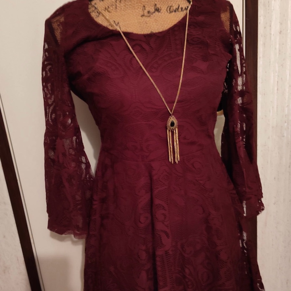 I.N. San Francisco Burgundy Lace Long Sleeve Dress